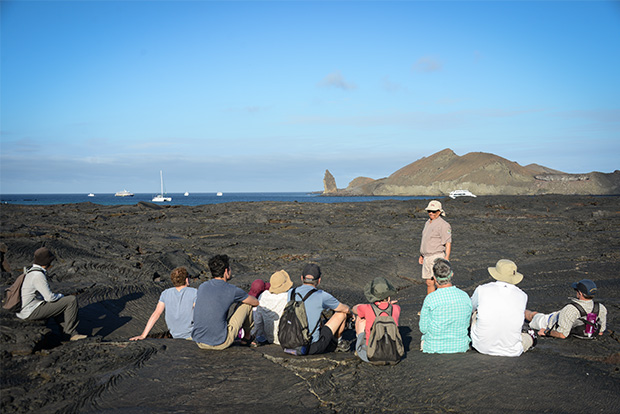 Touristic Guide to the Galapagos Islands