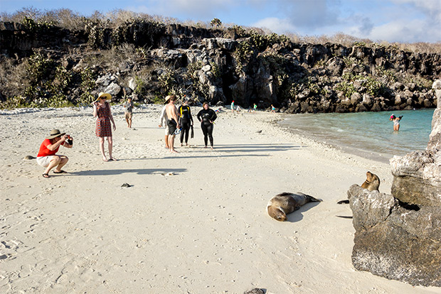 catamarans-for-couples-to-the-galapagos-islands-december-2016