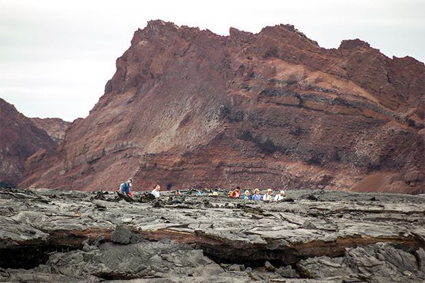 cruises-to-the-islands-galapagos-for-4-people-december-2016